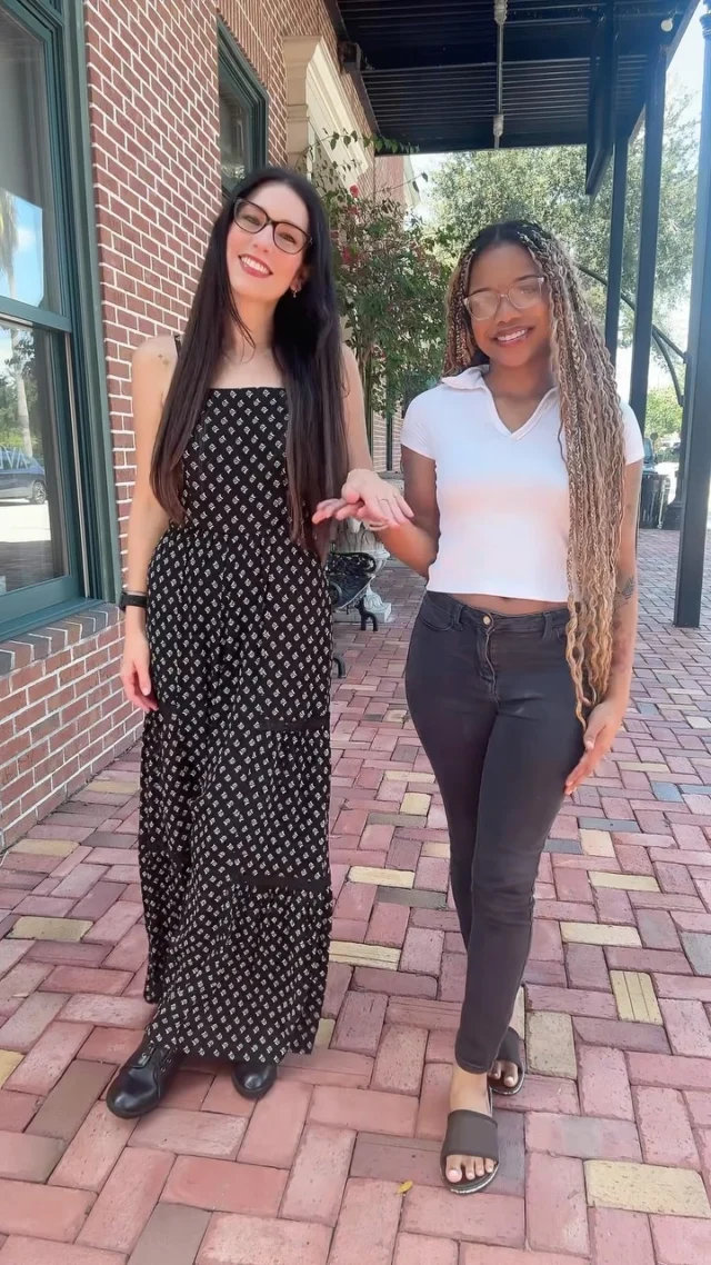 3 fit checks because the fits are FITTINGGGG 🦋🤍

Asia is a Co-Stylist here at Foil & Hue! We’ve been working closely together behind the chair to refine her skills, grow her confidence, and bring an exceptional experience to every guest who sits in our chair!

And when given the chance, we WILL sing Justin Timberlake together and serenade anyone within earshot. 😂

It’s like she’s my mirror… 🪞 woah.